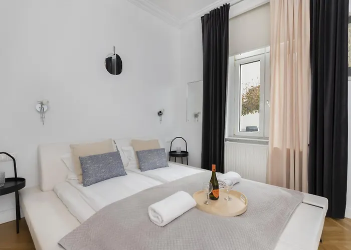 Stylish Parkowa In By Renters * Сопот