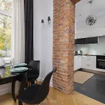 Apartman Stylish Parkowa In By Renters *