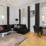Stylish Parkowa In By Renters * Sopot