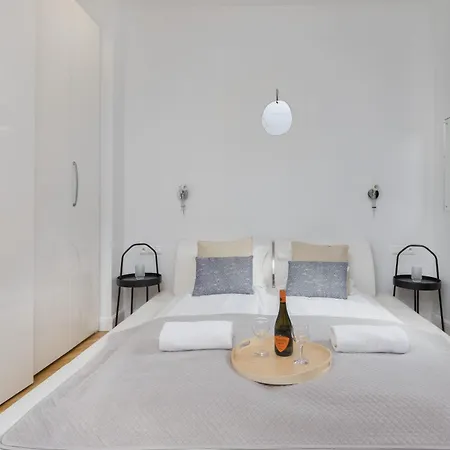 Appartement Stylish Parkowa In By Renters *
