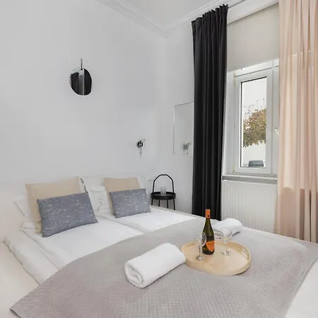 Stylish Parkowa In By Renters * Sopot