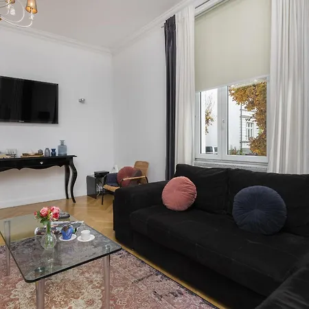 Appartement Stylish Parkowa In By Renters *